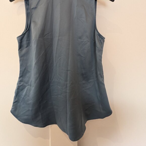 Silky tank top - Picture 2 of 3